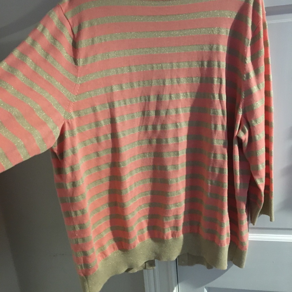 Talbots buttoned sweater - Picture 5 of 5